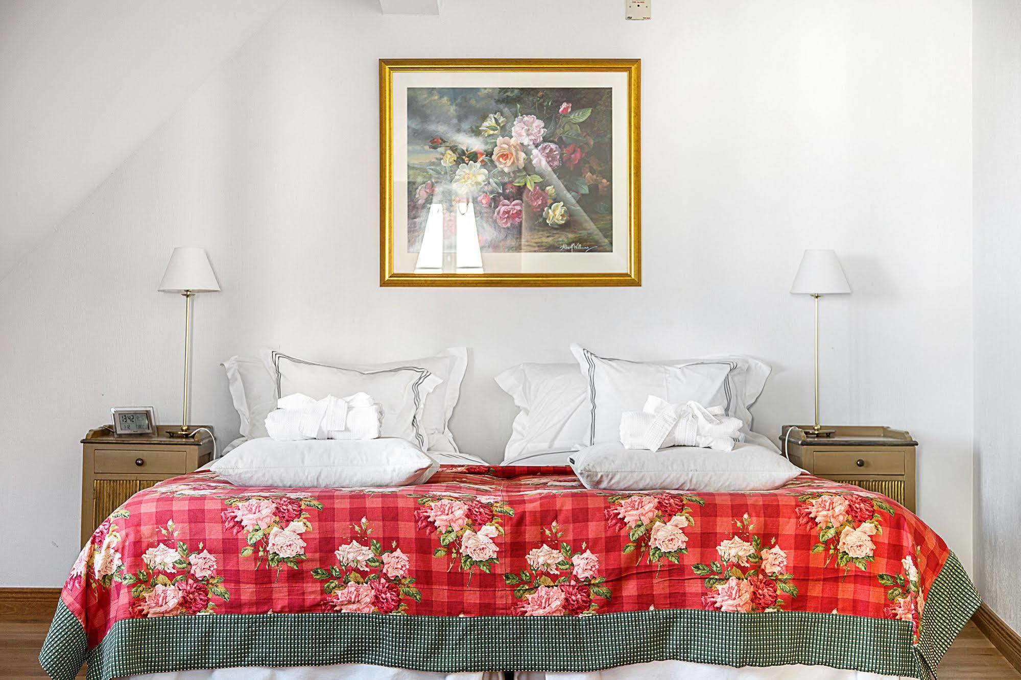 Hotell Gaesslingen Сканёр-мед-Фальстербу Экстерьер фото